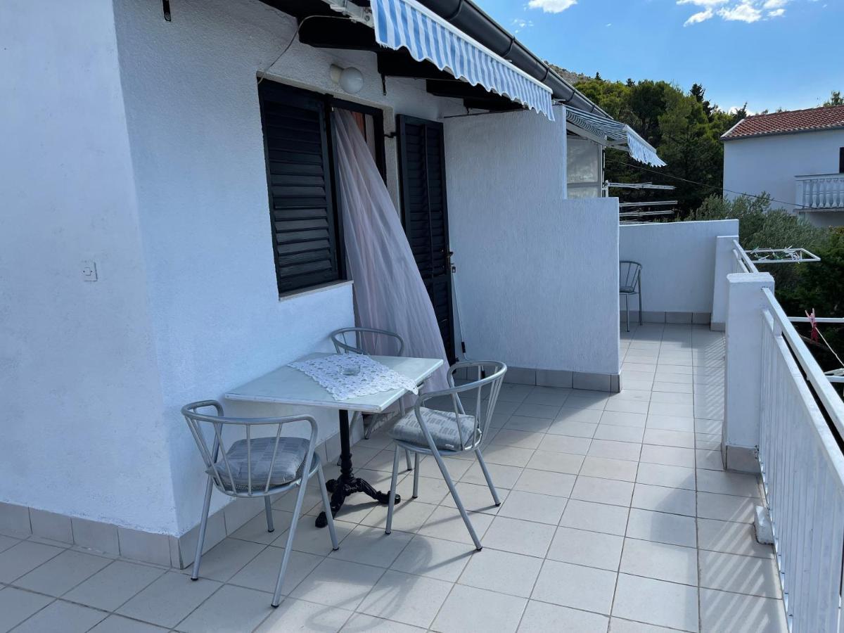 Apartmani Ficurin Starigrad Paklenica Εξωτερικό φωτογραφία