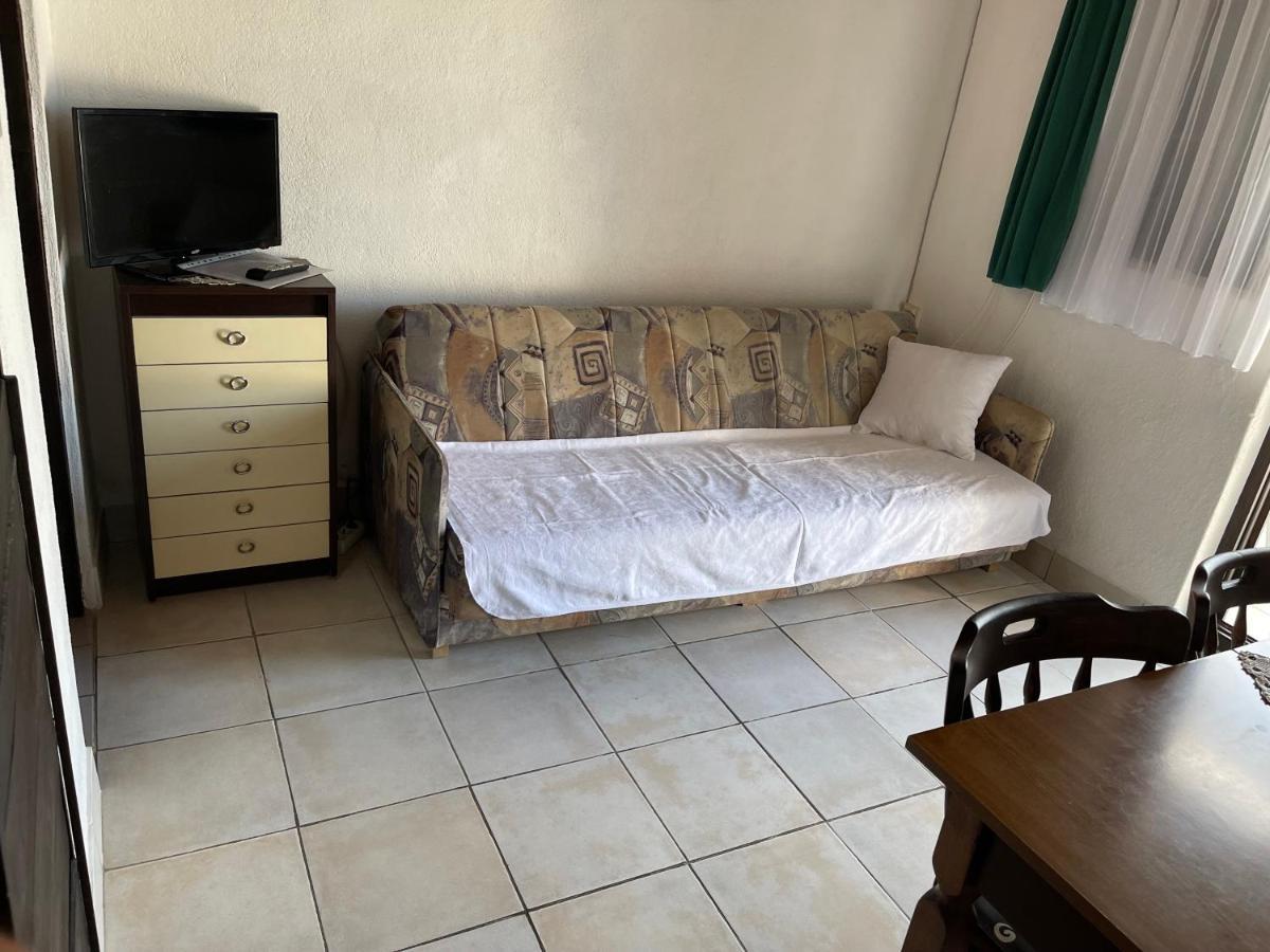 Apartmani Ficurin Starigrad Paklenica Εξωτερικό φωτογραφία