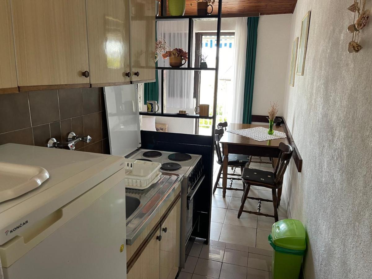 Apartmani Ficurin Starigrad Paklenica Εξωτερικό φωτογραφία